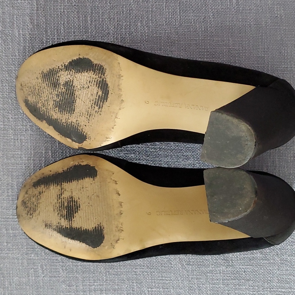 Banana Republic Suede Block Heels, 6 - Picture 10 of 11